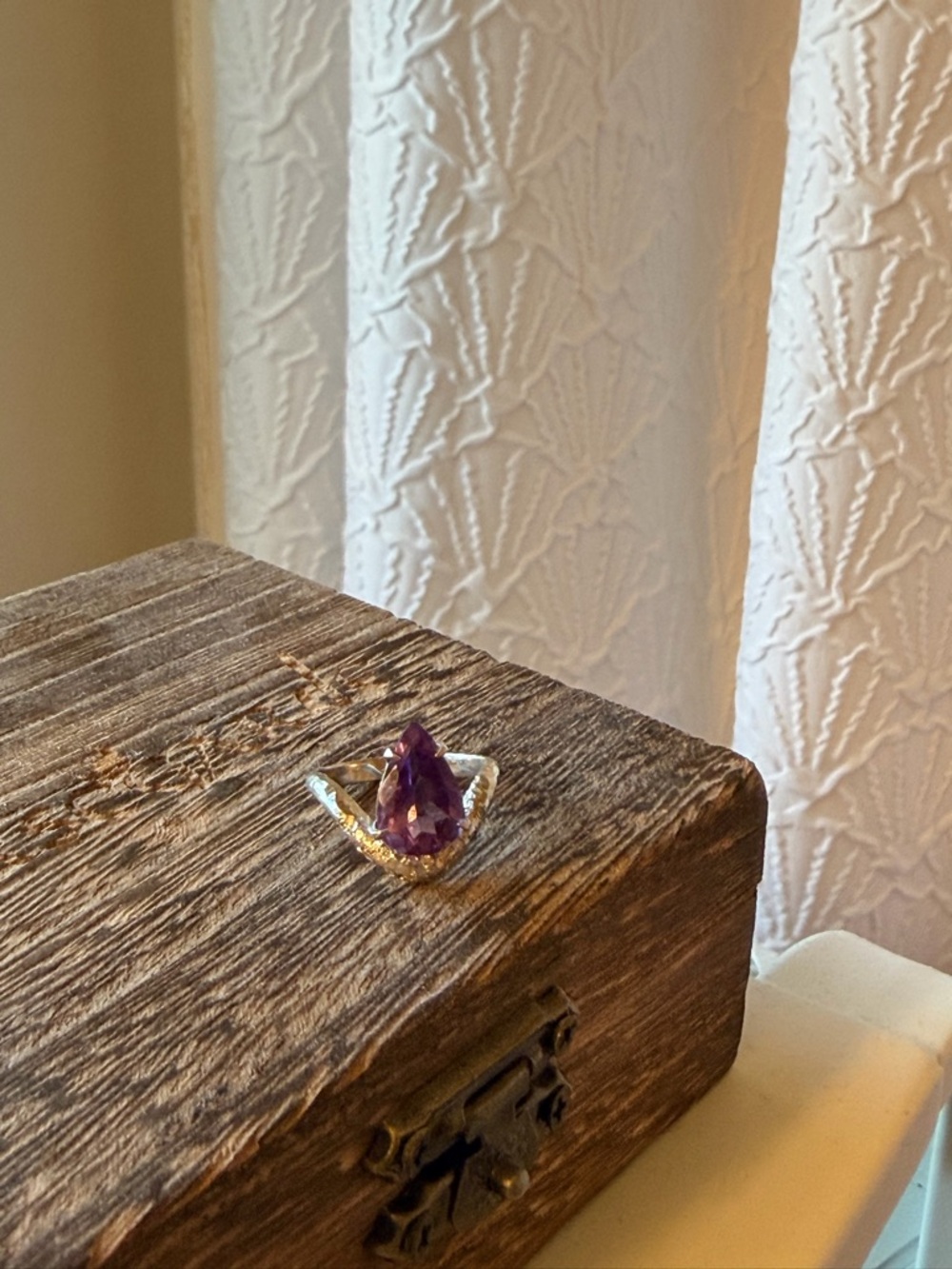 Natural Amethyst 14k gold ring - Picture 4 of 5
